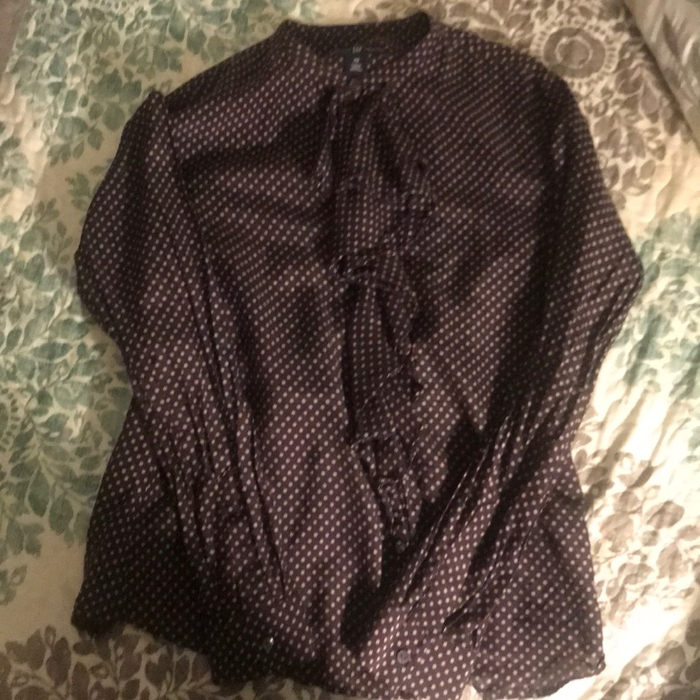 Gap Dark Purple w/ tan dots Long-Sleeve Blouse XS